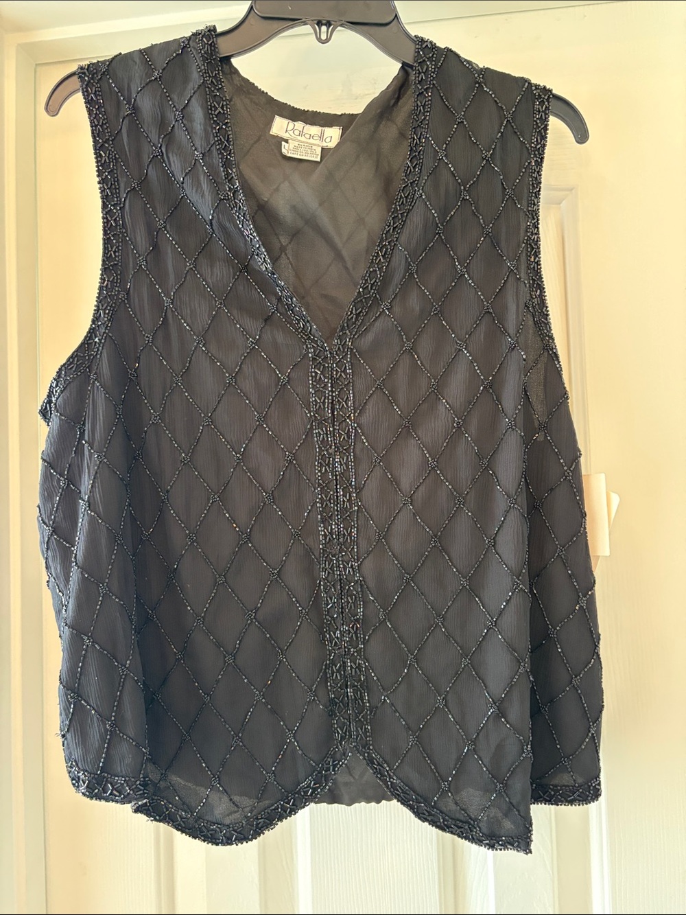 Rafaella Black Beaded V-Neck Sleeveless Camisole Women’s large